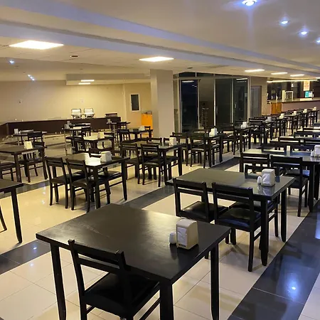 Otel Prima 3*